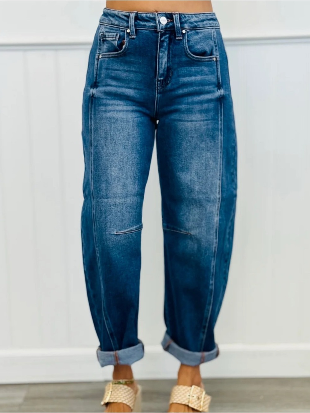 💙Relaxed Fit Dark Barrel Blue Jeans
